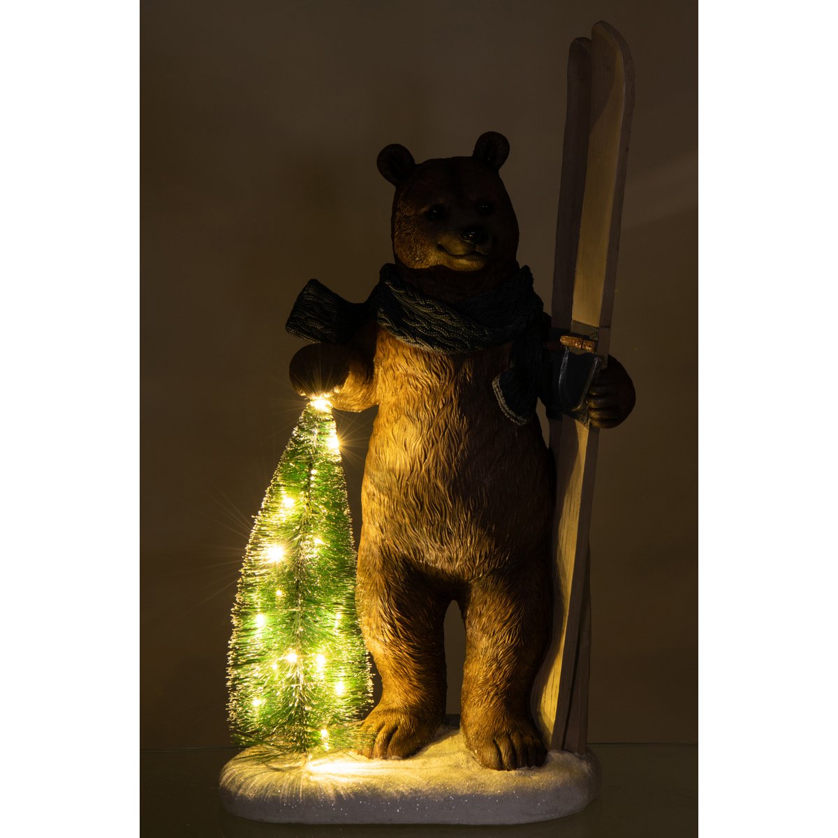 Kerstbeer 67 cm met ski's & Led verlichting